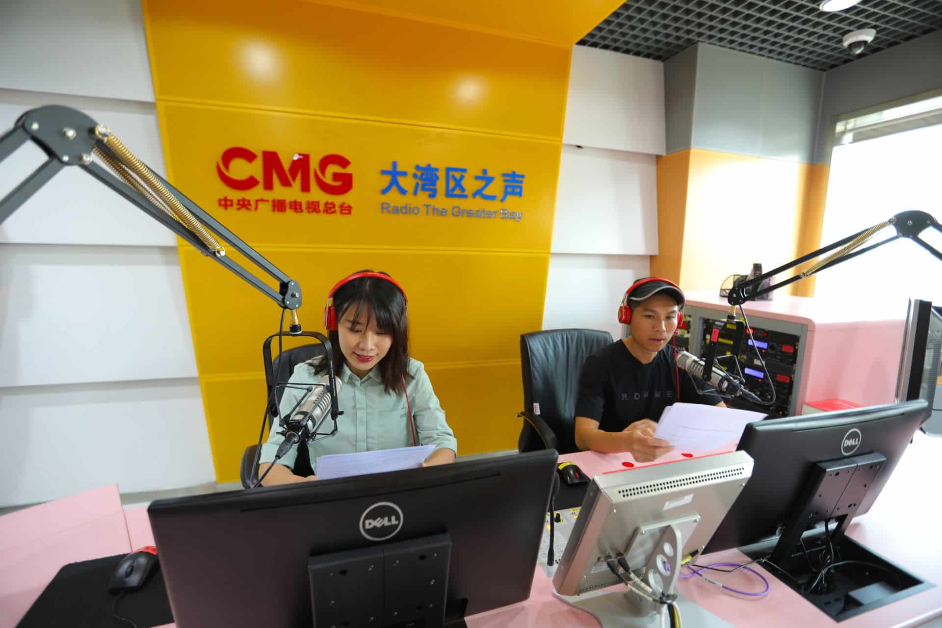 1 национальная радио. Радио Китая. Радиостанция Китай. Радиовещании Китая. Международное радио Китая.