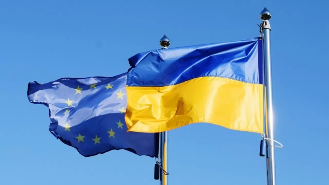 Украина принята в евросоюз. Украина и Европейский Союз. Вступление Украины в ЕС. Украина вступила в ЕС. Европейский Союз Украина Россия.