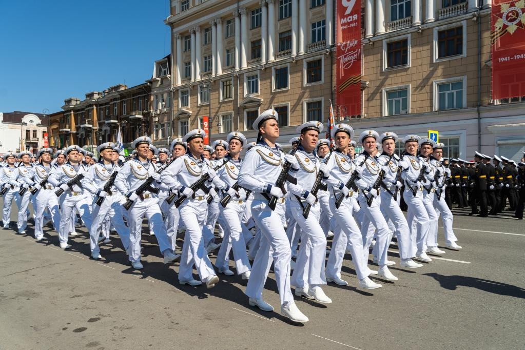 51 пдп 106 вдд. Парад победы в ставрополе 2022. Фото с парада в симферополе 2020 г. Парад 9 мая симферополь. Парад победы псков 2022.