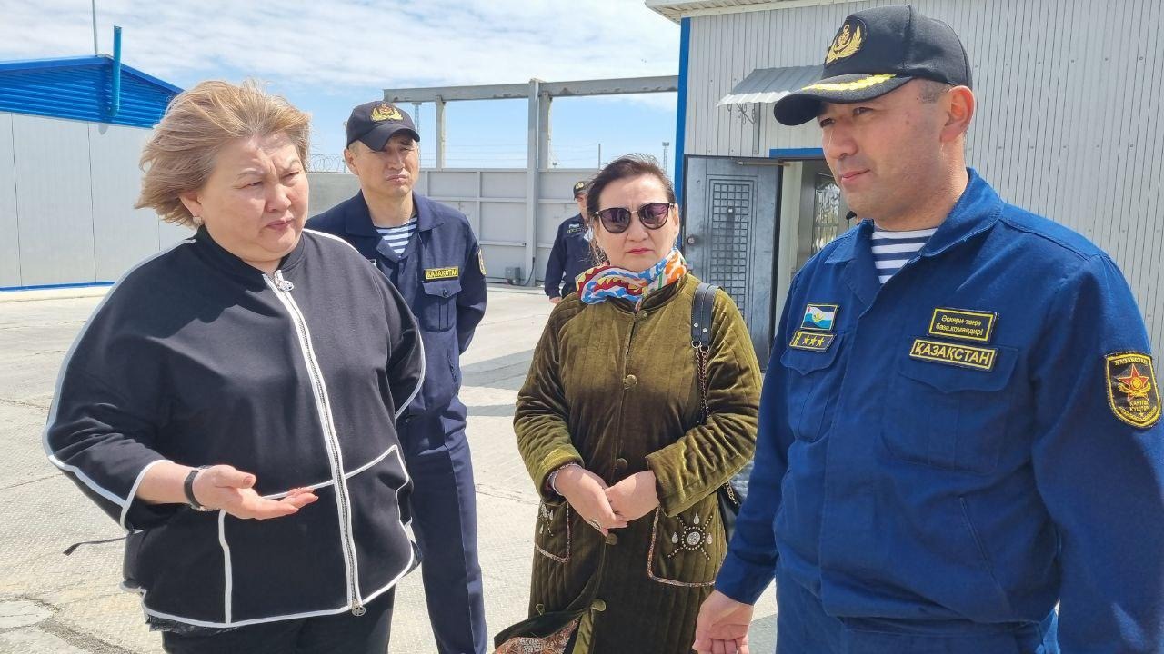 Директор татарской гимназии альметьевск. Учреждение ознакомилась. Ознакомление со структурой предприятия. Выборы директора школы. Татары из уфы.