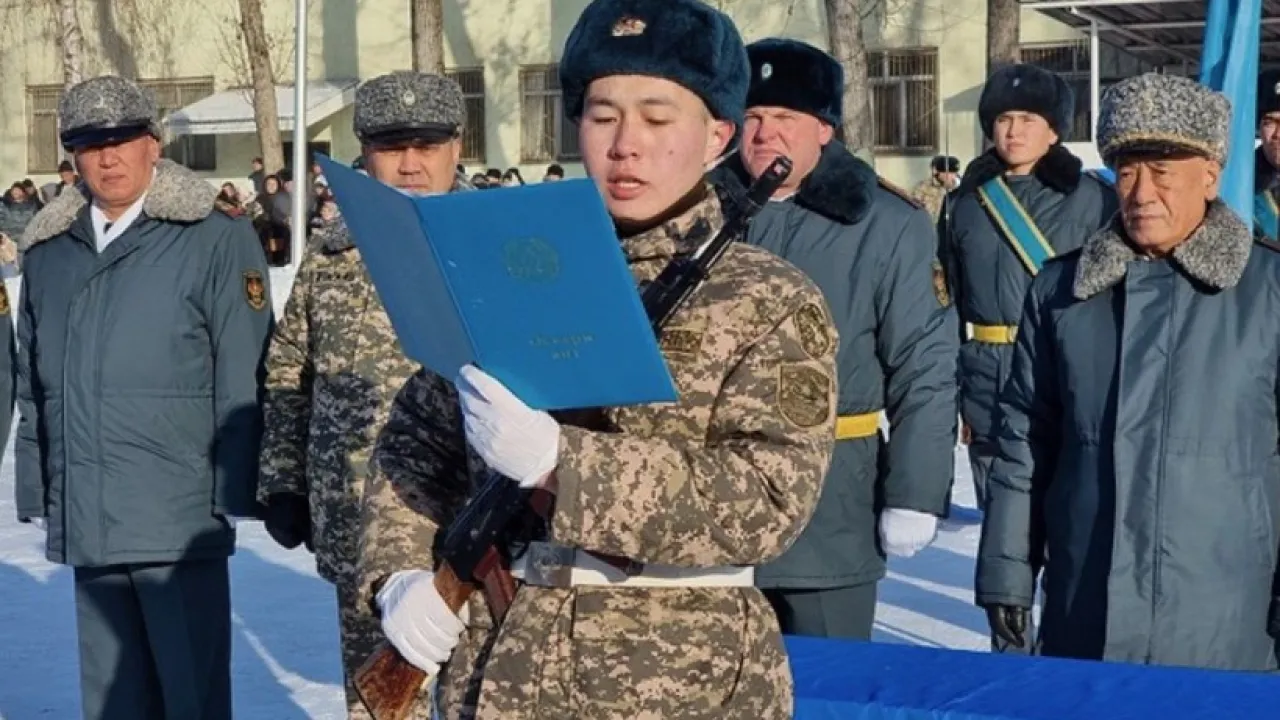 Үлкен сиськи эмо порно HD xxx бейне онлайн