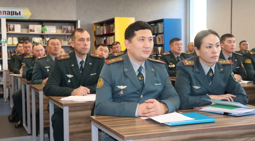 BBW интимдік шаш үлгілерінің фотосуреттері