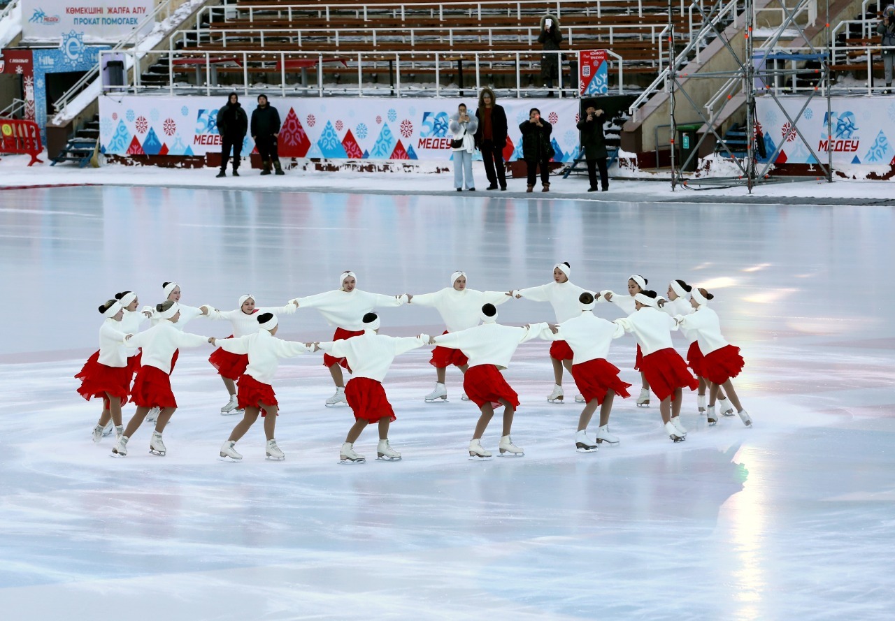 Конькобежный Алматы