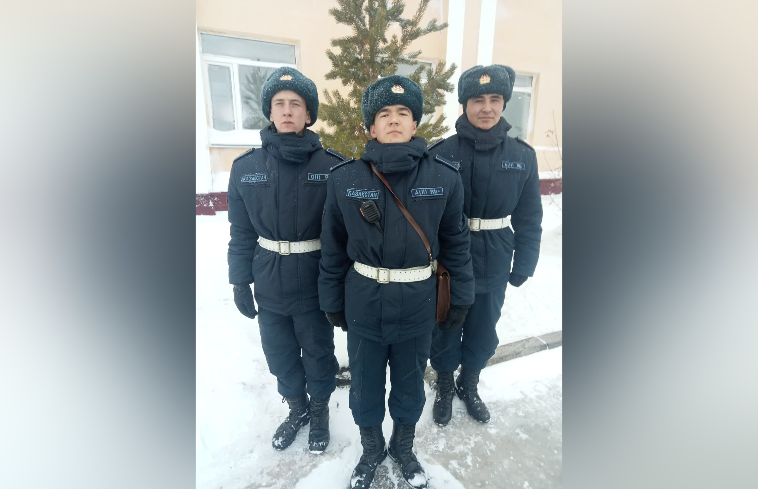 Душтағы лесбиянки бейне