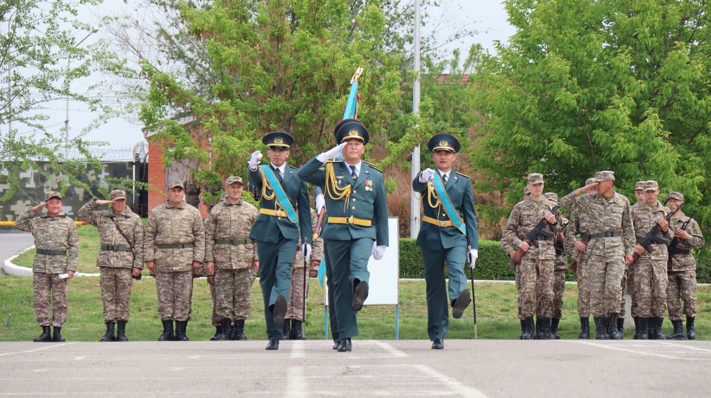 В Самаре прошло очередное увольнение в запас военнослужащих спортивной роты ЦСКА - ЦСКА/Самара