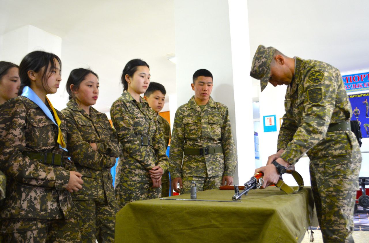 Орыс свингерлері ххх