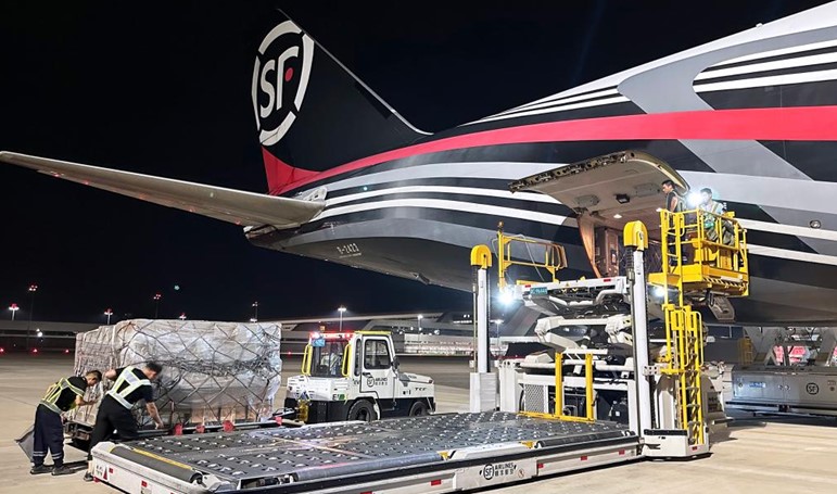 SF Airlines открывает грузовой авиамаршрут Китай-Германия SF Airlines открывает грузовой авиамаршрут Китай-Германия
