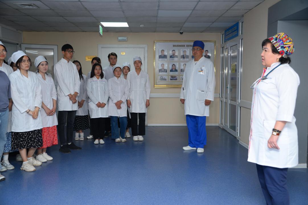 Қос анал және қос ауызша порно онлайн көру