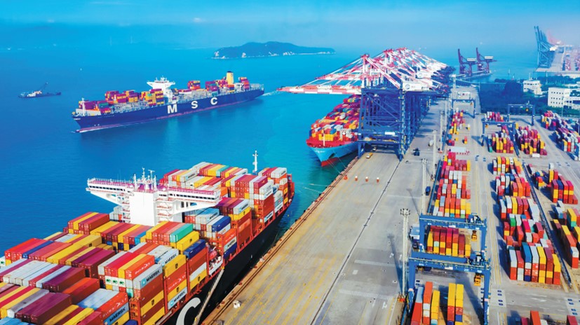 Китай демонстрирует рост грузовых перевозок в первом полугодии