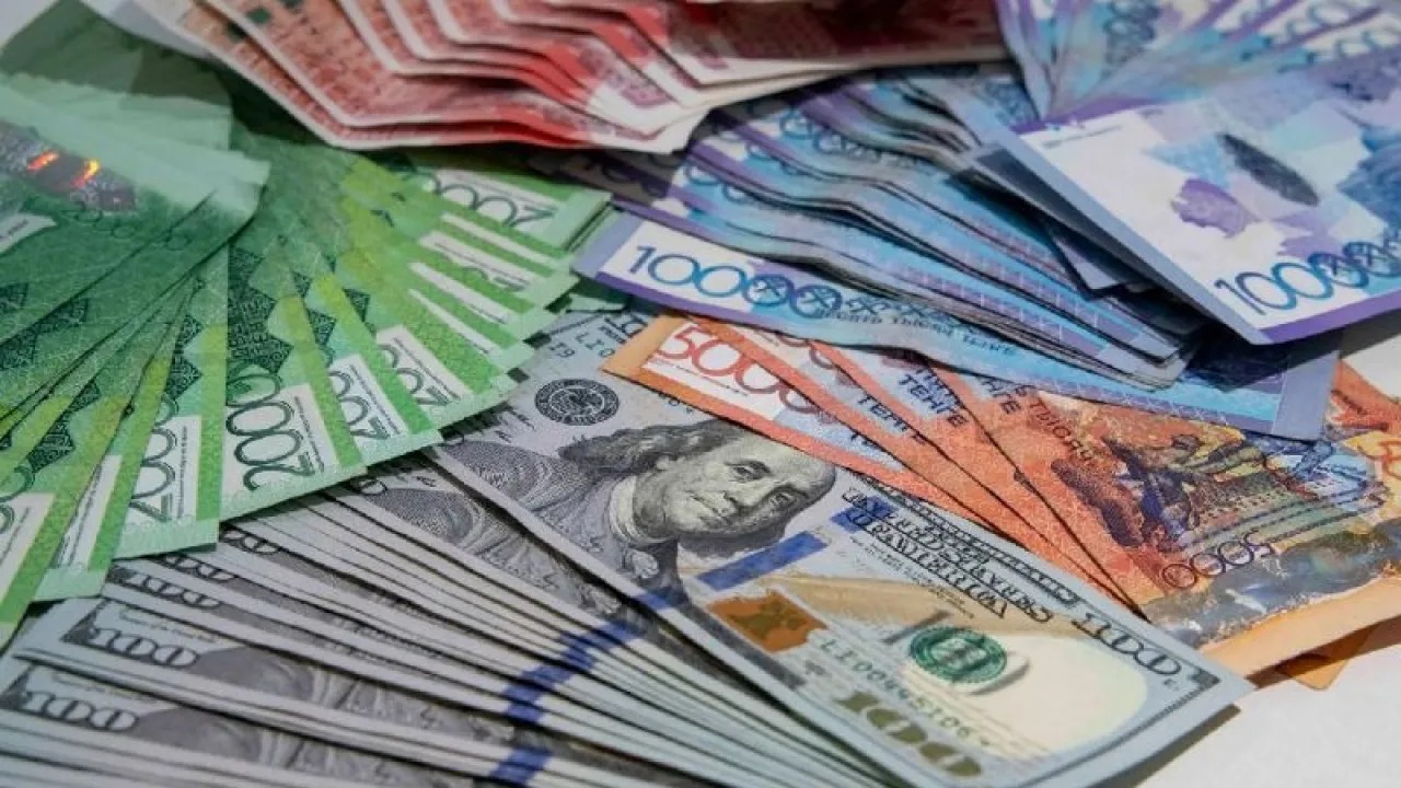 Миллион тенге в рублях 2024. Иностранная валюта. Валюта Казахстана. Тенге к доллару. Евро в тенге.