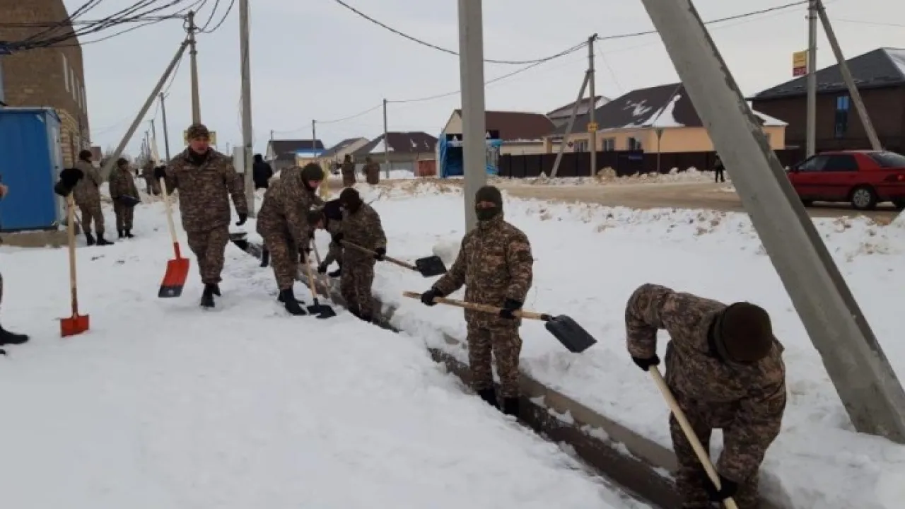 Наводнение в германии 2021. Германия наводнение июль 2021. Половодье. Наводнение в бельгии 2021. Наводнение в каватине.