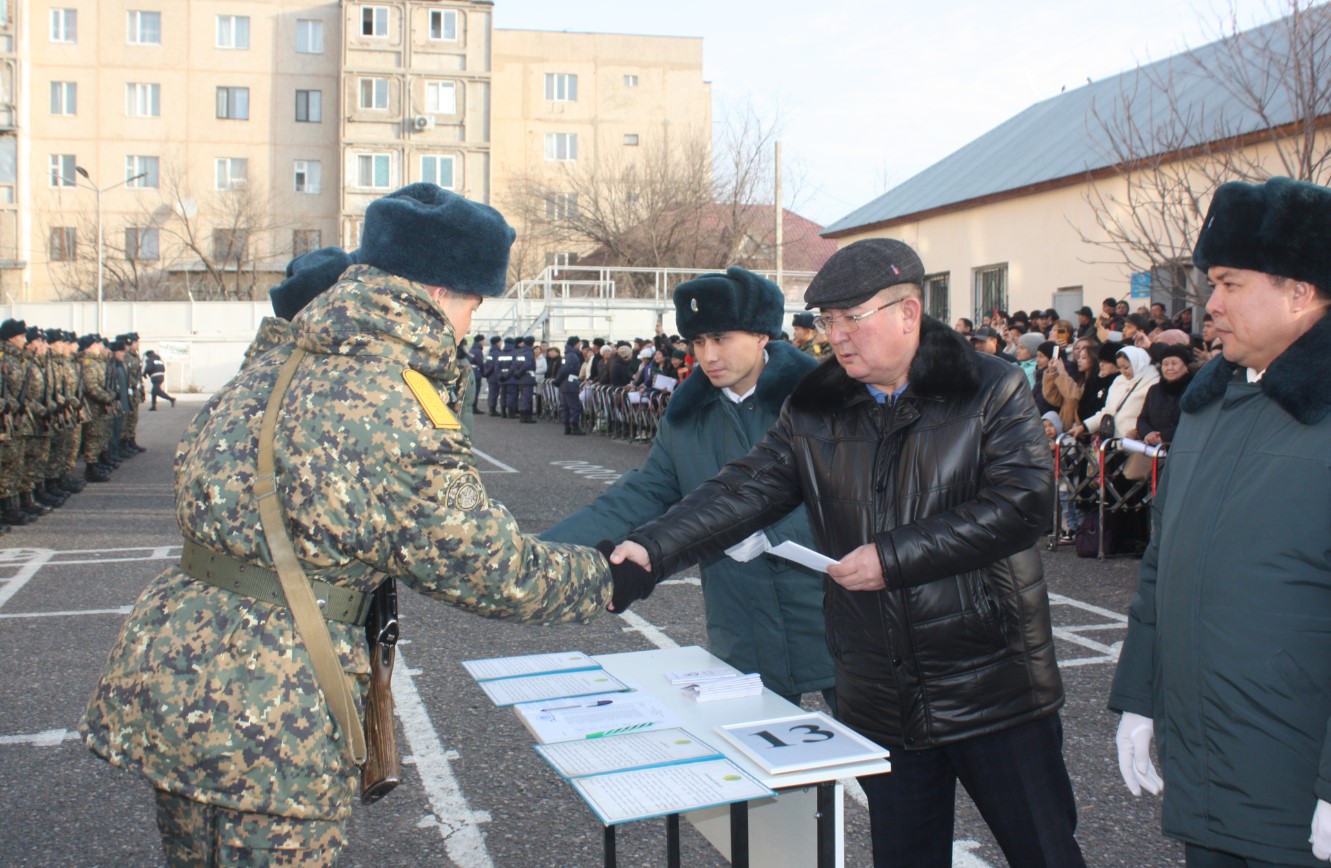 Человек воинской части