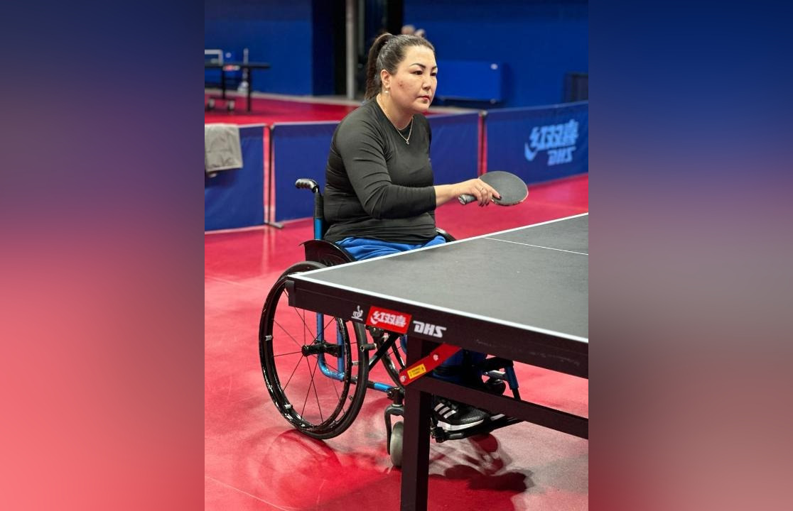 Ауылдағы әйелдер суреті