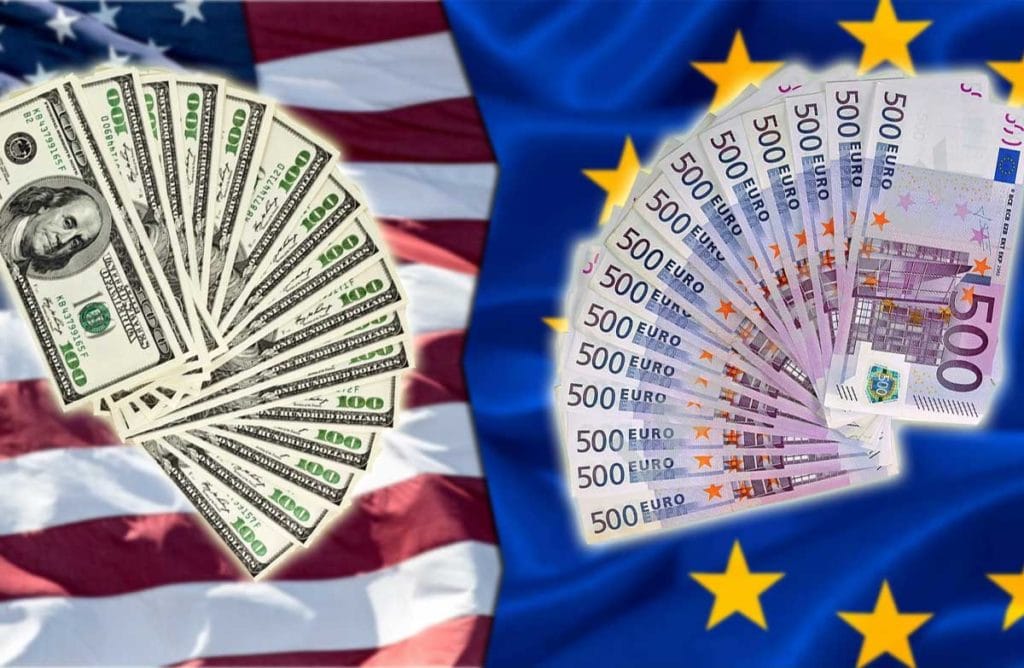 Вблизи долларах США и евро, доллар и банкноту евро