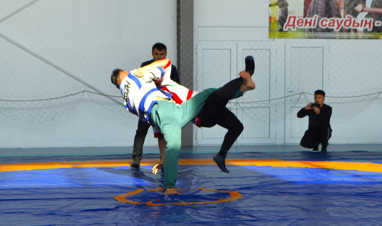 Шлюхалардың порно фотосуреттері