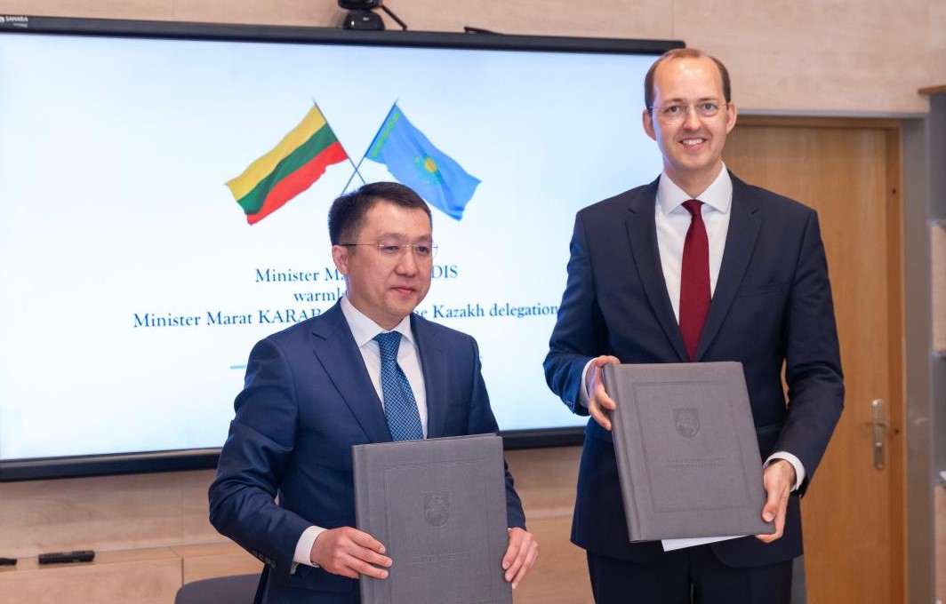 Kazachstanas ir Lietuva pasiruošusios plėsti krovinių pervežimus