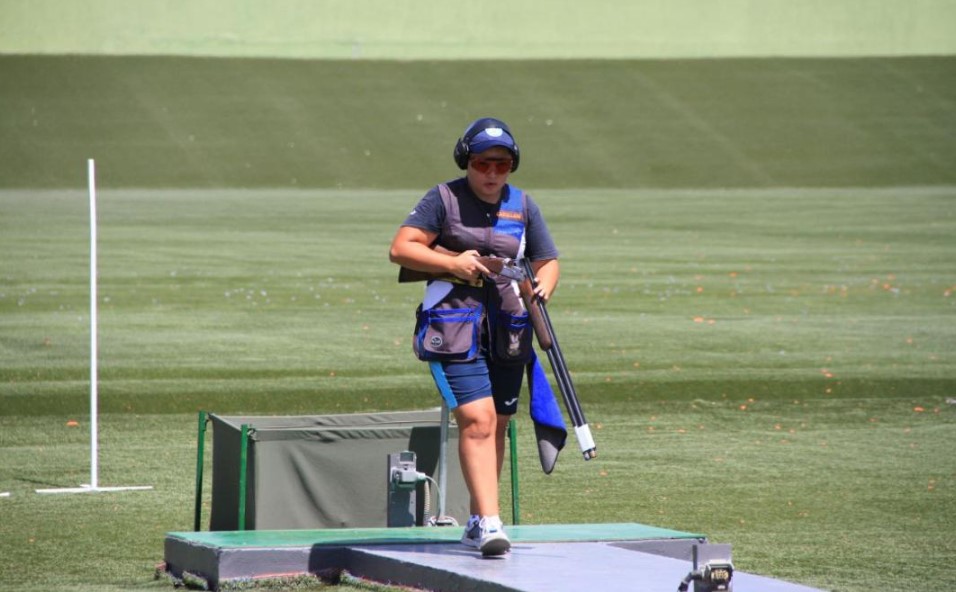 Жалған кеуде қынаптығы