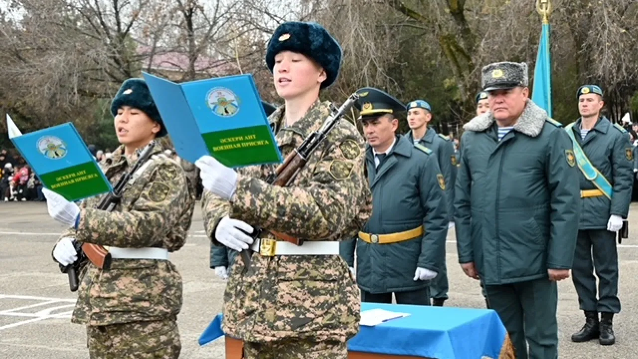 Онлайн порно мультфильмдер монстрлар мен қасқырлар қыздар жындарды трахает