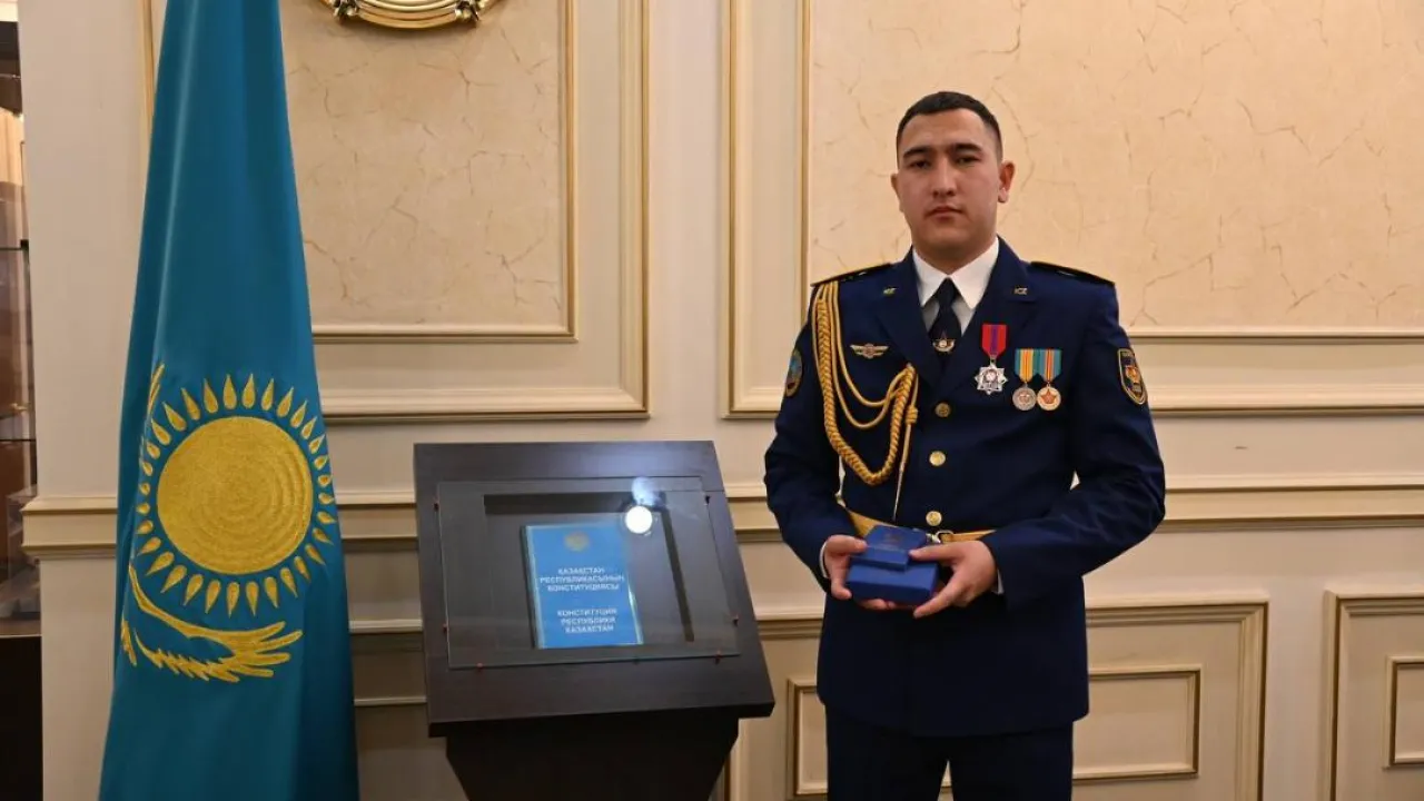 Транс сперматозоидтарды жейтін бейнелер