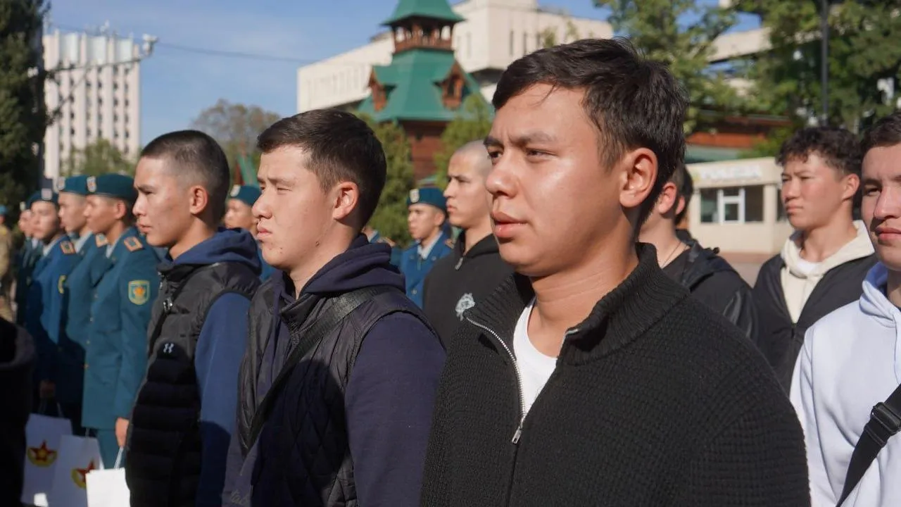 Жасырын камерадағы секс туралы бейне