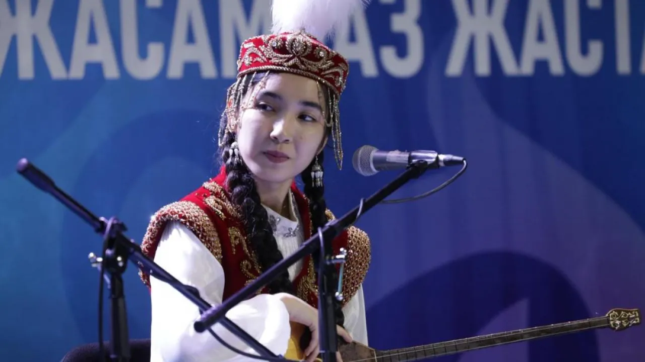 Бианка Фрейра порно